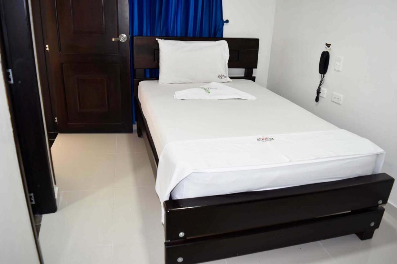 Hotel Isla Mayor 布卡拉曼加 外观 照片